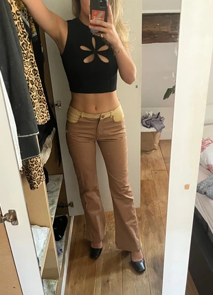 Pantalon mi-cuir Chanel Fall-Winter 2001, marke: Chanel, zustand: Gut, größe: XS / 34 / 6, 487,00 €, 512,05 € inklusive Vinted-Käuferschutz