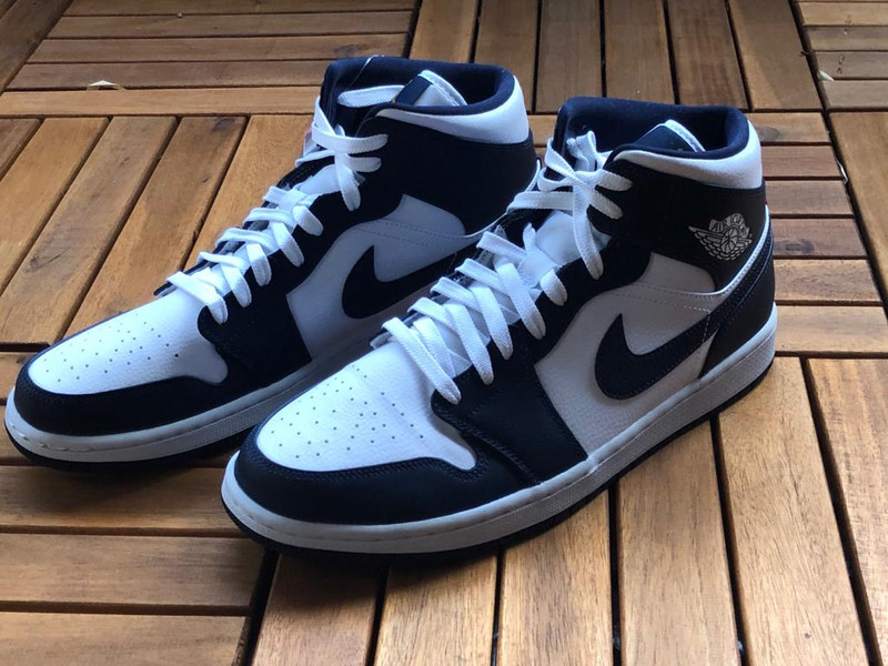 Air Jordan 1 Mid white metallic gold obsidian Vinted