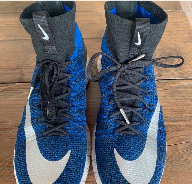 Cristiano ronaldo nike trainers shop