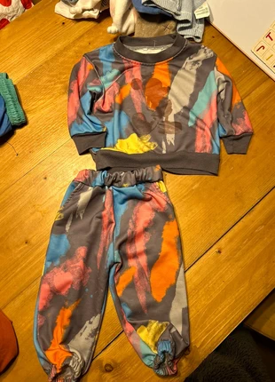 retro kleuren setje 80, état: Bon état, taille: 12-18 mois / 80 cm, 2,00 €, 2,80 € Protection acheteurs incluse