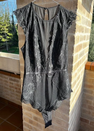 Body in pizzo nero, zustand: Sehr gut, 8,00 €, 9,10 € inklusive Vinted-Käuferschutz