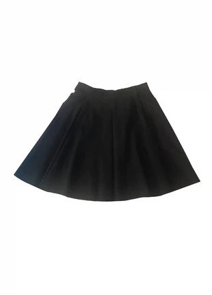 black midi skirt tennis bershka, marque: Bershka, état: Neuf sans étiquette, taille: S / 36 / 8, 5,00 €, 5,95 € Protection acheteurs incluse