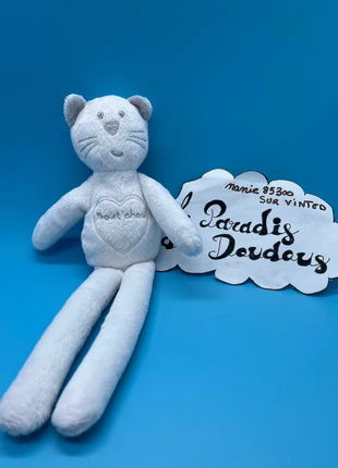 Doudou bout’ chou blanc chat 30 cm, merk: Bout'chou, staat: Heel goed, maat: 18-24 maanden / 86 cm, € 12,00, € 13,30 inclusief Kopersbescherming Pro