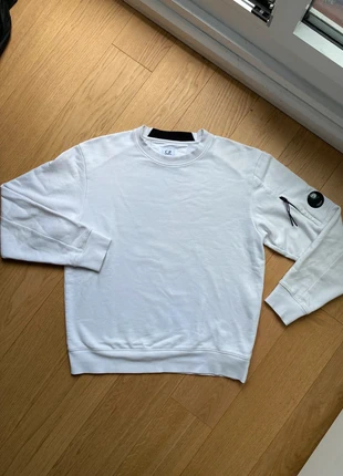 Sweatshirt C.P. Company blanc, brand: C.P. Company, condition: Very good, size: M, €160.00, €168.70 includes Buyer Protection