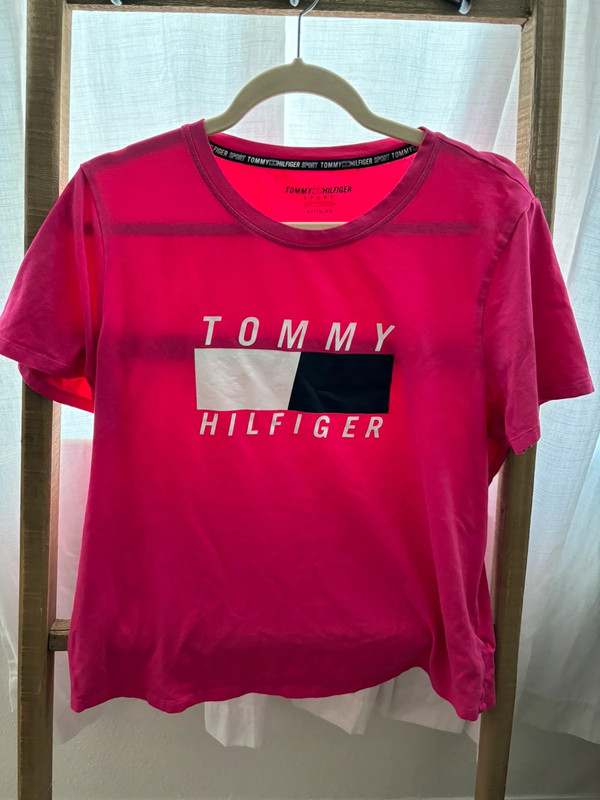 Tommy Hilfiger t shirt 1