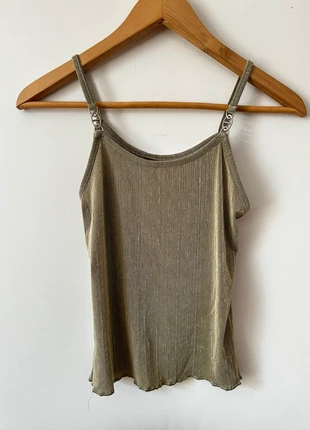 Haut d’été à bretelle, marque: Zara, état: Très bon état, taille: S / 36 / 8, 5,99 €, 6,99 € Protection acheteurs incluse