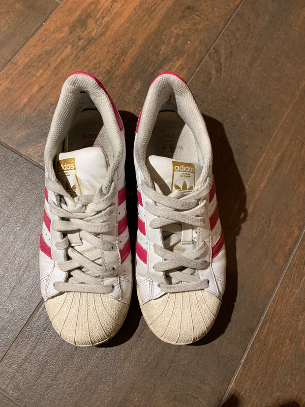 Adidas superstar cheap bianche e fucsia