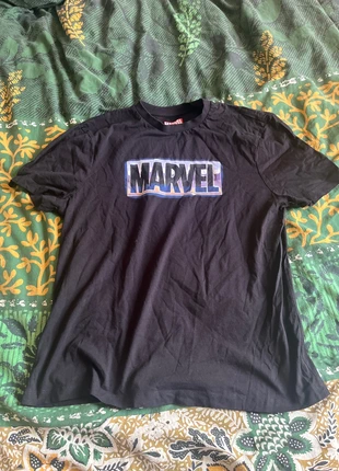 Tee shirt Marvel, marque: Marvel, état: Très bon état, taille: XL, 5,00 €, 5,95 € Protection acheteurs incluse