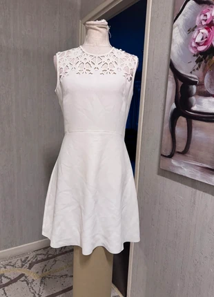 Robe Sandro, marque: Sandro, état: Très bon état, taille: M / 38 / 10, 80,00 €, 84,70 € Protection acheteurs incluse