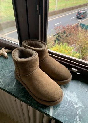 UGG Classic Mini II 38 Eukalyptus Spray Khaki, marque: UGG, état: Très bon état, taille: 38, 100,00 €, 105,70 € Protection acheteurs incluse