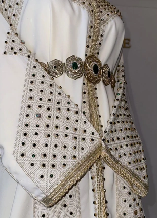 Tekchita, merk: Standard, staat: Heel goed, maat: M / 38 / 10, € 120,00, € 126,70 inclusief Kopersbescherming