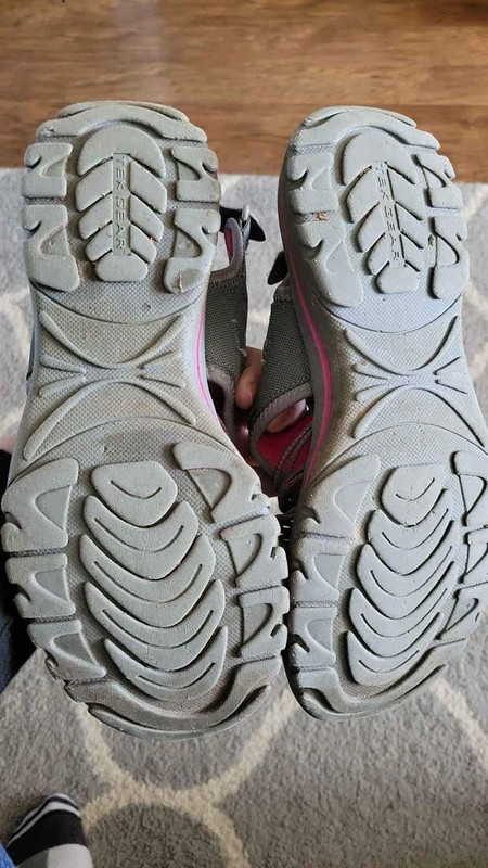 Womens size 9 tek gear brand sandals shoes Vinted