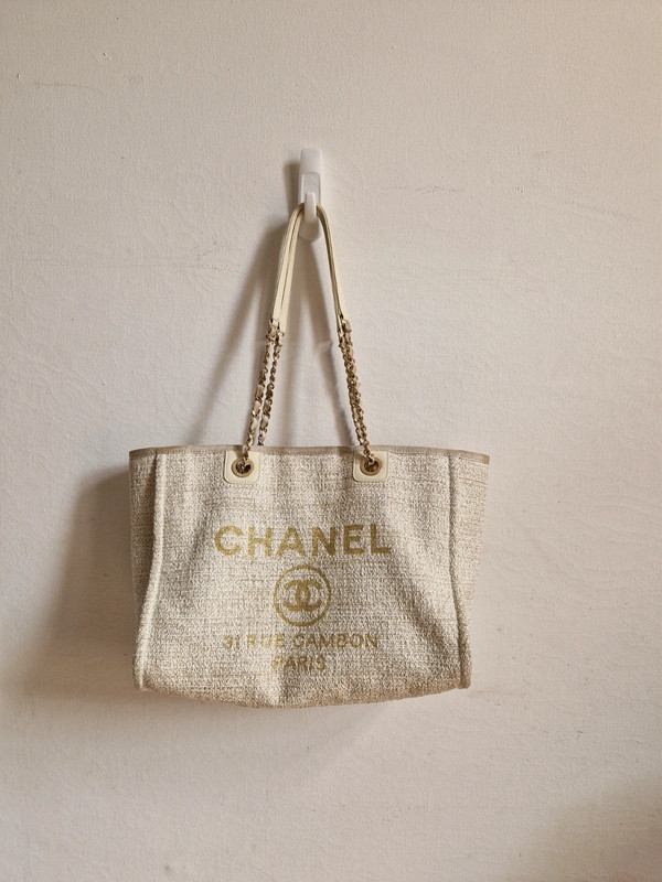 Sac Chanel cabas en toile Deauville Vinted