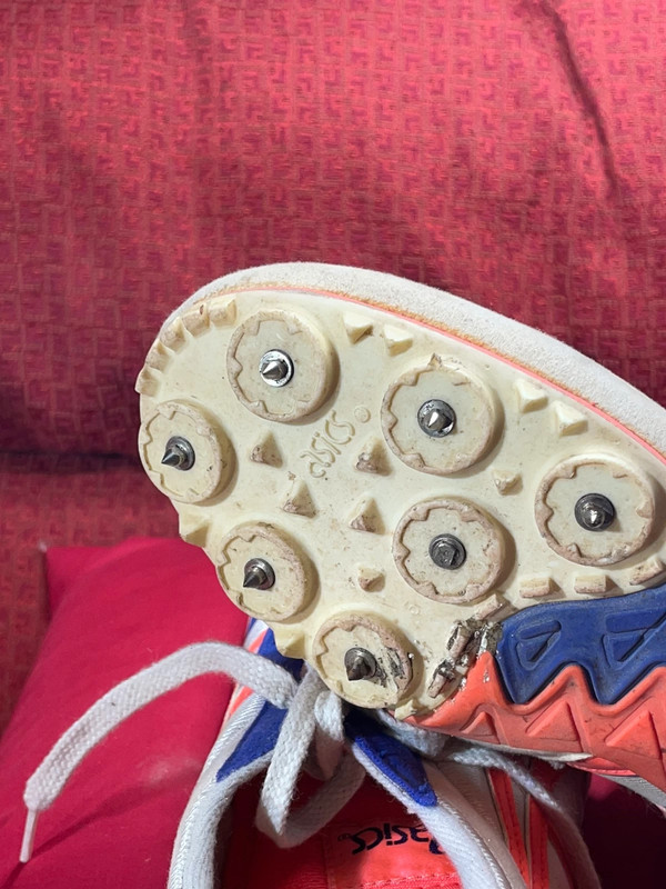 Scarpe deals atletica chiodate