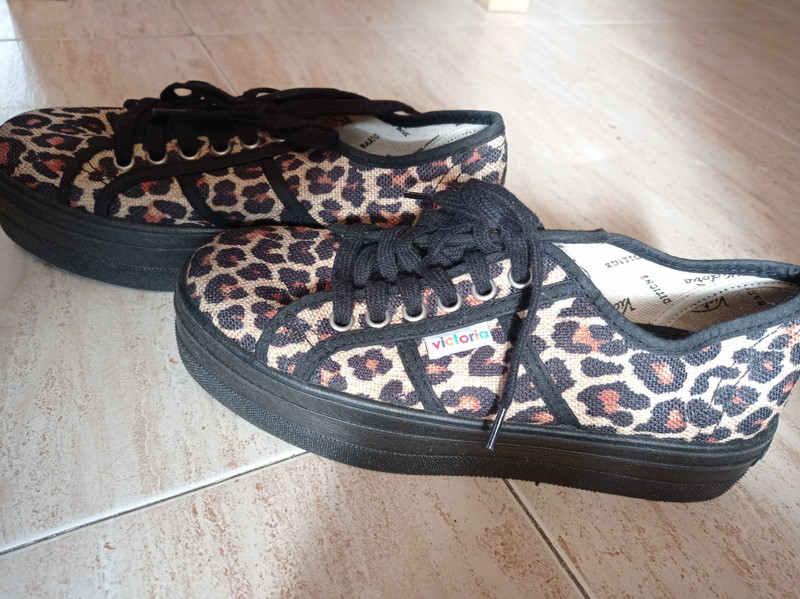 Zapatillas plataforma leopardo - Vinted