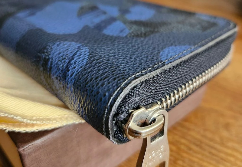 Louis Vuitton Limited Edition Damier Cobalt Blue Camouflage Wallet 5