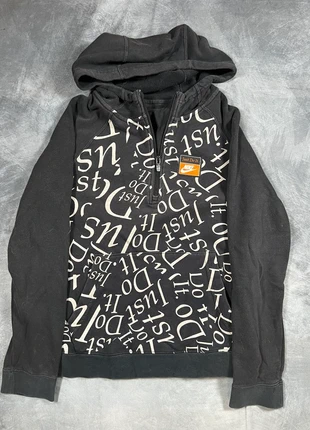 Hoodie Nike “Just Do It” Preto com Estampa Tipográfica – Tamanho L (147-158 cm), marque: Nike, état: Très bon état, taille: L / 40 / 12, 17,00 €, 18,55 € Protection acheteurs incluse