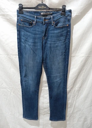 Jeans Levi’s Demi Curve lungo, marke: Levi's, zustand: Gut, größe: L / 40 / 12, 6,00 €, 7,00 € inklusive Vinted-Käuferschutz
