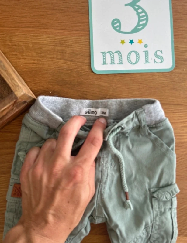 Pantalon 3 mois - photo numéro 2