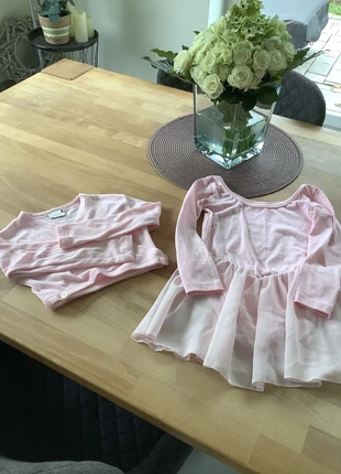 Ballett Trikot plus Wickeljacke, brand: iEFiEL, condizioni: Buone, taglia: 6 anni / 116 cm, €3.00, €3.85 include la Protezione acquisti