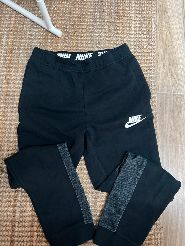 Pantalón Nike 1