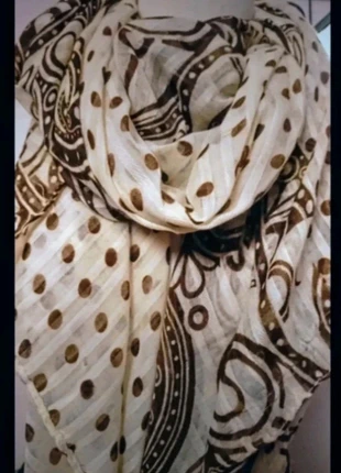 Très grand foulard écharpe tons beige et marron., brand: Modabella, condition: Very good, €3.50, €4.38 includes Buyer Protection