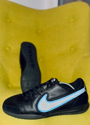 🦇 Nike Tiempo Legend 9 IC Renew, brand: Nike, condizioni: Ottime, taglia: 43, €49.00, €52.15 include la Protezione acquisti
