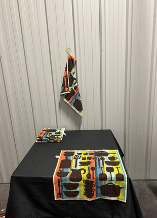 Lot De 5 Torchons En Coton Motif Vaisselle Fait Au Portugal 50x50cm, marque: Coton, état: Très bon état, 10,00 €, 11,20 € Protection acheteurs incluse