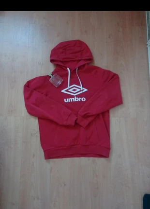 Pull à capuche umbro, marque: Umbro, état: Très bon état, taille: S / 36 / 8, 6,00 €, 7,00 € Protection acheteurs incluse