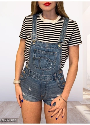 Salopette corta in jeans H&M Divided, brand: H&M, condizioni: Ottime, taglia: XS / IT 38 / EU 34, €5.00, €5.95 include la Protezione acquisti