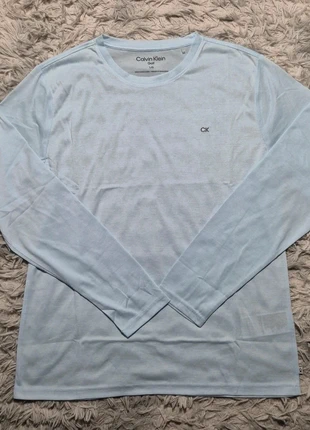 T-shirt manches longues Col rond Calvin Klein Bleu clair 100% Polyester Taille L, marke: Calvin Klein, zustand: Neu, größe: L, 17,25 €, 18,81 € inklusive Vinted-Käuferschutz