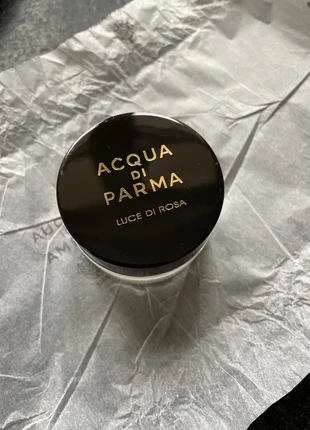 Crème pour mains Acqua di Parma Luce di Rosa, marke: Acqua di Parma, zustand: Neu, mit Etikett, 15,00 €, 16,45 € inklusive Vinted-Käuferschutz