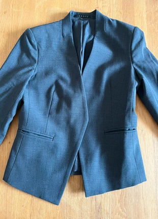 Tailleur femme, marque: Theory, état: Très bon état, taille: S / 36 / 8, 50,00 €, 53,20 € Protection acheteurs incluse