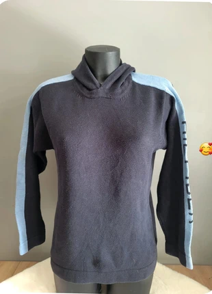 pull à capuche bleu marine et bleu tommy hilfiger taille L, marke: Tommy Hilfiger, zustand: Sehr gut, größe: L / 40 / 12, 16,50 €, 18,03 € inklusive Vinted-Käuferschutz