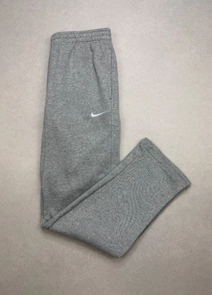 Jogging large Nike gris solo swoosh logo brodé | Taille S Homme | Très bon état, brand: Nike, condition: Very good, size: S, €35.00, €37.45 includes Buyer Protection