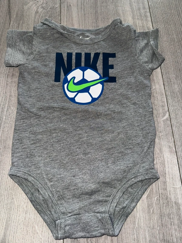 Body Nike
