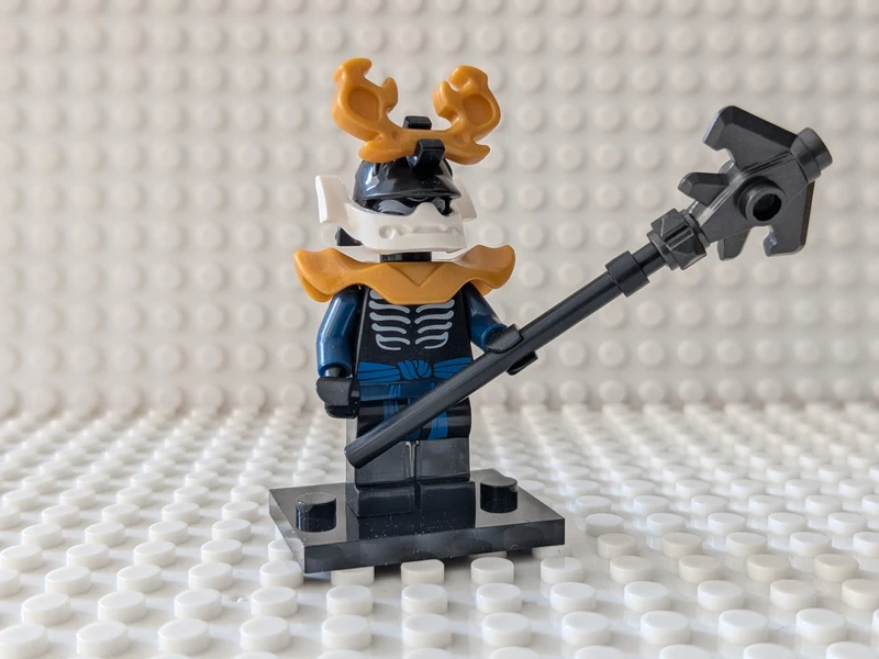 Figurine Ninjago : Samouraï X avec hallebarde , style lego