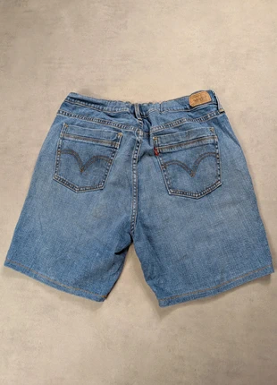 Short Levi's 515 bermuda bleu 12 FR38         L16SL1082, marke: Levi's, zustand: Sehr gut, größe: M / 38 / 10, 9,90 €, 11,10 € beinhaltet Vinted-Käuferschutz Pro