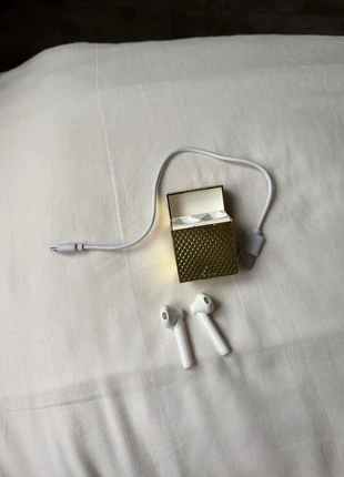 Écouteurs sans fils neuf, condition: New without tags, €3.00, €3.85 includes Buyer Protection