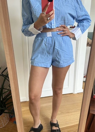 ZARA Blue Pinstripe Cotton Set – Shirt + Shorts (Size S), merk: Zara, staat: Nieuw met prijskaartje, maat: S / 36 / 8, € 25,00, € 26,95 inclusief Kopersbescherming