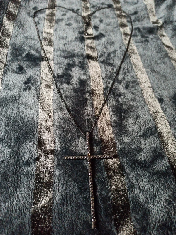 Sautoir croix - photo numéro 4