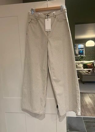 Hush Nessa wide leg jeans, new with tags. Ecu with black stripe, size 12S, brand: Hush, condition: New with tags, size: L / UK 16-18, £60.00, £63.70 includes Buyer Protection