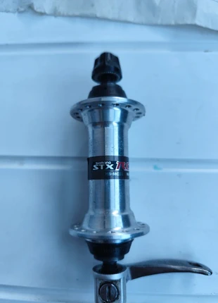 Moyeu Shimano STX RC, marke: Shimano, zustand: Sehr gut, 12,00 €, 13,30 € inklusive Vinted-Käuferschutz