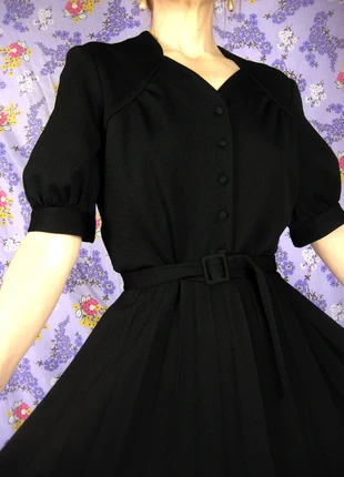 robe patineuse plissée noire vintage neuve avec étiquette, brand: Vintage Dressing, condition: New with tags, size: XL / 42 / 14, €59.00, €62.65 includes Buyer Protection Pro