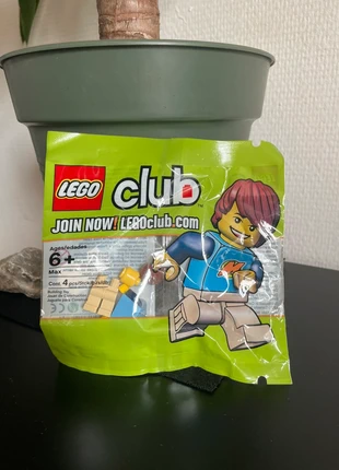 Figurine LEGO Club Max – Édition 2010, merk: LEGO, staat: Nieuw zonder prijskaartje, maat: Universeel, € 15,00, € 16,45 inclusief Kopersbescherming