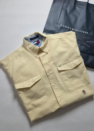 Chemise Unie Jaune Tommy Hilfiger Taille L, brand: Tommy Hilfiger, condizioni: Ottime, taglia: L, €12.00, €13.30 include la Protezione acquisti