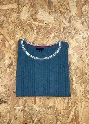 Pull Tommy Hilfiger Col Rond Bleu, marke: Tommy Hilfiger, zustand: Sehr gut, größe: XL / 42 / 14, 12,99 €, 14,34 € beinhaltet Vinted-Käuferschutz Pro