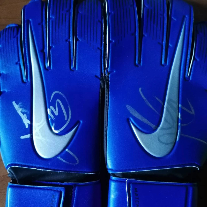 Gloves store Nike signed Jan - Vinted