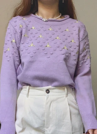 Pull brodé violet lilas maille col rond floral jumper sweater , marca: Vintage Dressing, estado: Muy bueno, tamaño: S / 36 / 8, 25,00 €, 26,95 € Protección al comprador incluida