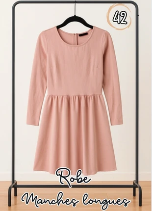 Robe 42, brand: Mohito, condizioni: Ottime, taglia: XL / IT 46 / EU 42, €5.00, €5.95 include la Protezione acquisti